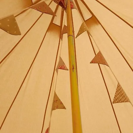 5m Xl Bell Tent With Log Burner Near Whitby Luxury tent Saltburn-by-the-Sea