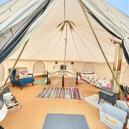 Luxury tent 5m Xl Bell Tent With Log Burner Near Whitby